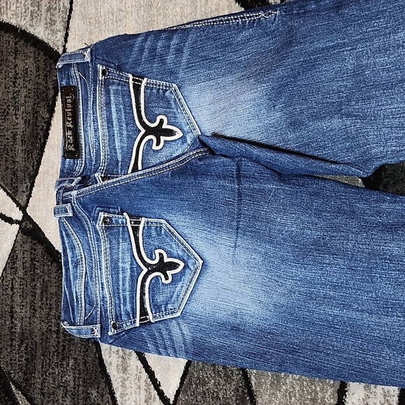 ROCK REVIVAL CHARLOTTE BLACK SEQUINS RHINESTONES EASY-FIT BOOT-LEG DENIM JEAN - Picture 11 of 16